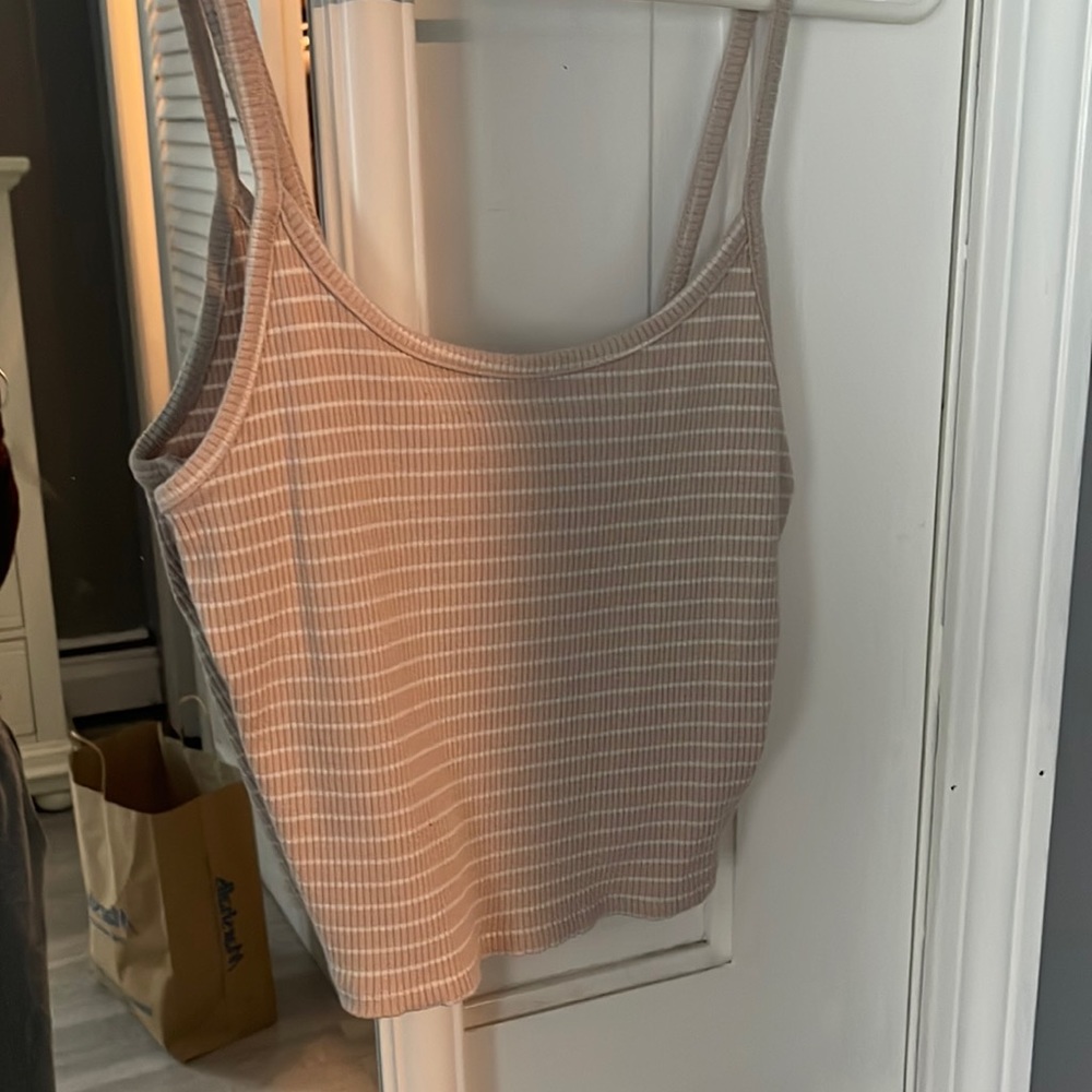 american eagle tank top